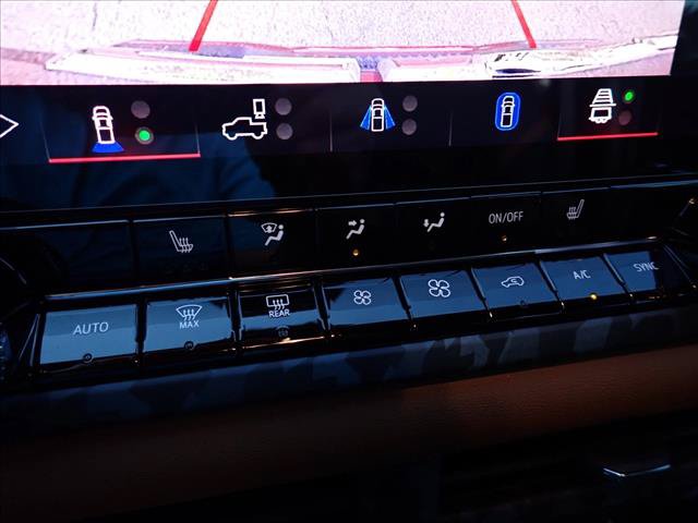 Used 2024 GMC Canyon AT4 w/ Technology Package AWD/4WD image 22
