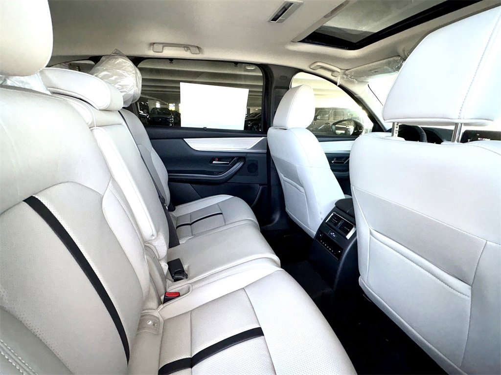 New 2026 MAZDA CX-70 3.3 Turbo w/ Premium Package image 11