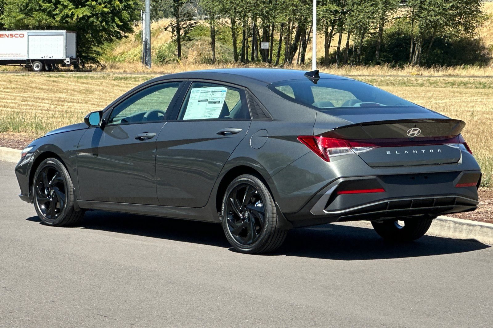 New 2026 Hyundai Elantra SEL Sport FWD image 5