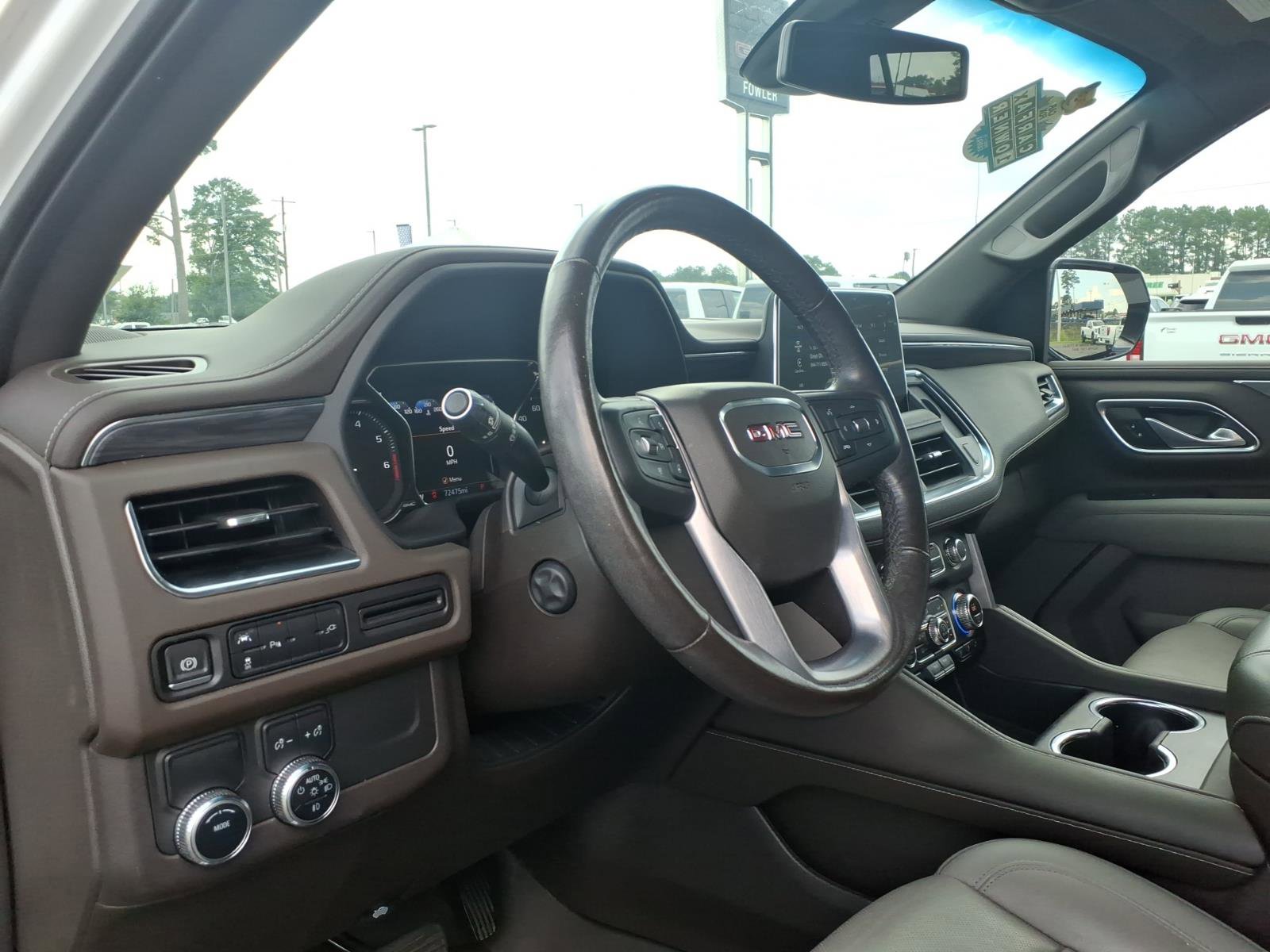 Used 2021 GMC Yukon SLT w/ SLT Premium Package RWD image 8