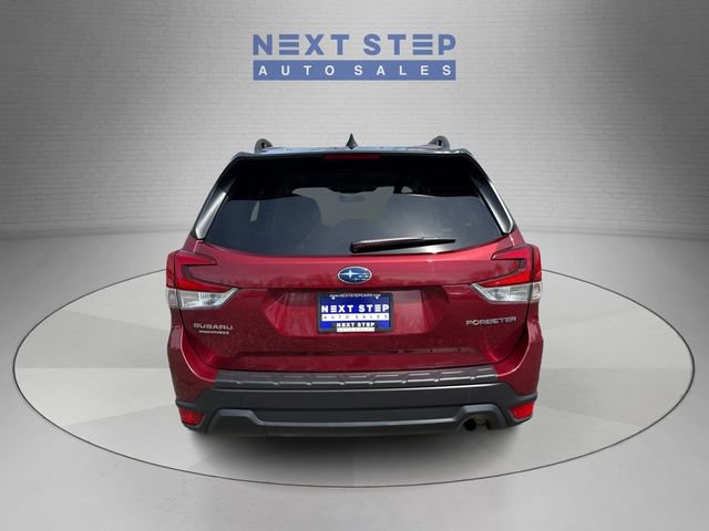 Used 2024 Subaru Forester Premium AWD/4WD image 7
