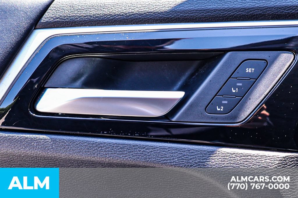 Used 2025 Mitsubishi Outlander SEL FWD image 50