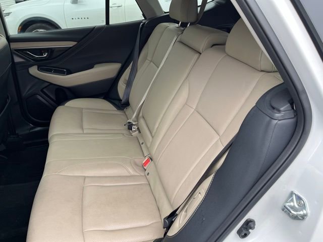 Used 2022 Subaru Outback Limited AWD/4WD image 18