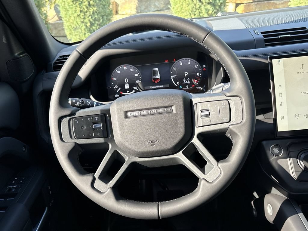 New 2026 Land Rover Defender 130 X-Dynamic SE AWD/4WD image 21