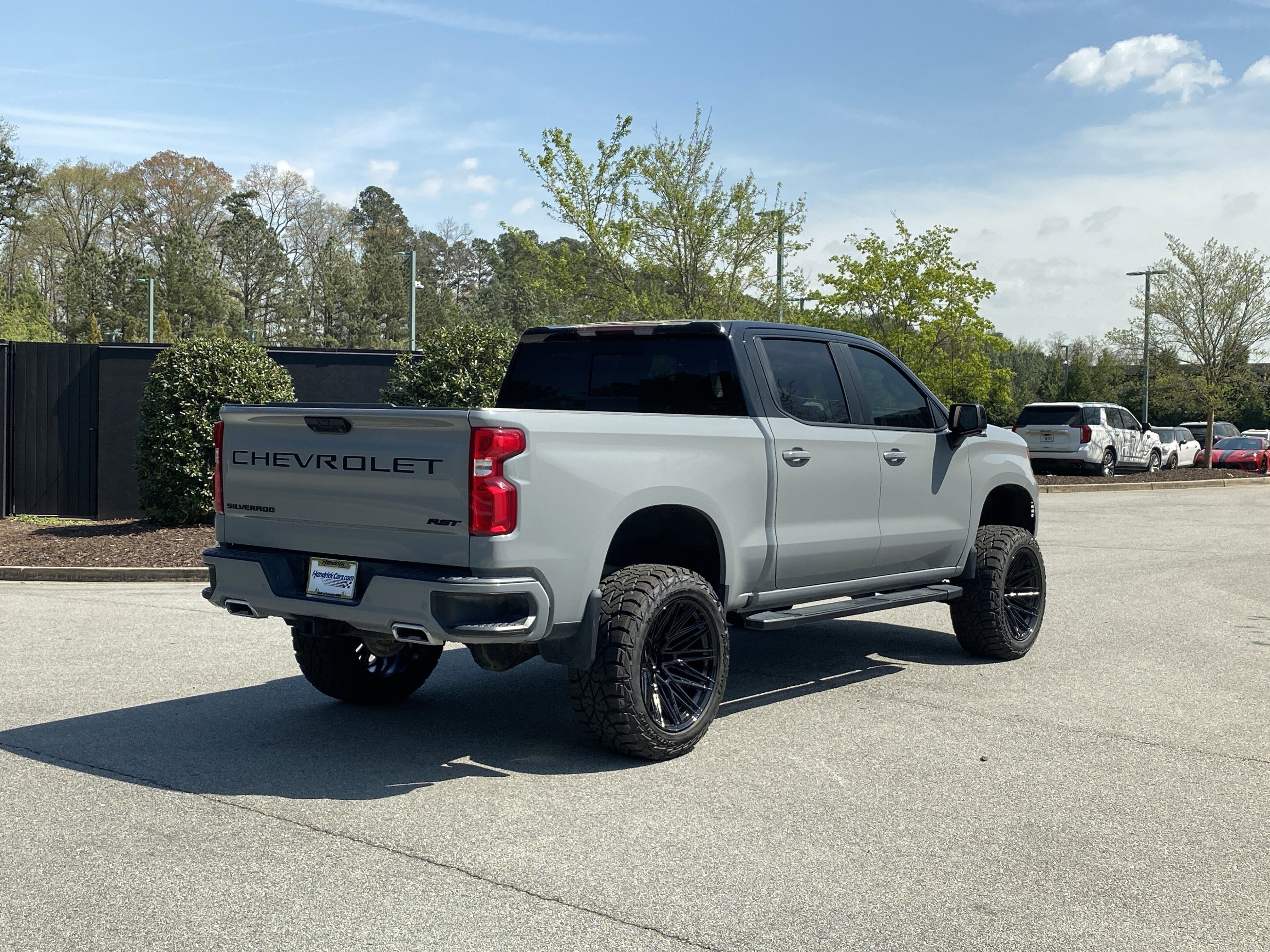 Used 2025 Chevrolet Silverado 1500 RST image 3