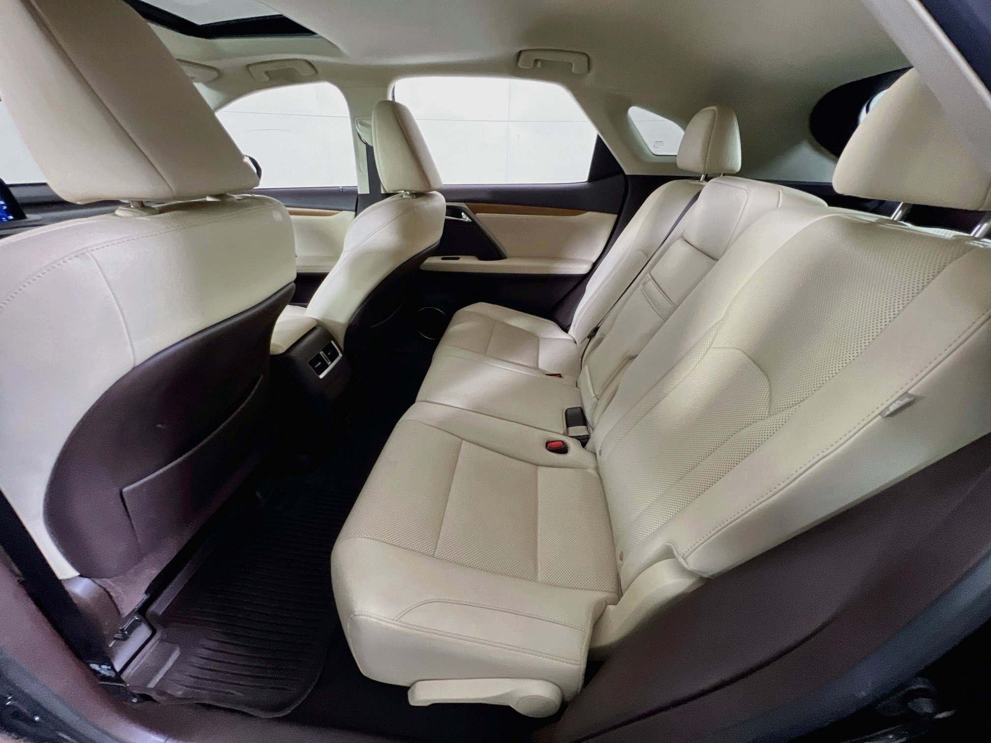 Used 2020 Lexus RX 350 AWD w/ Premium Package image 24