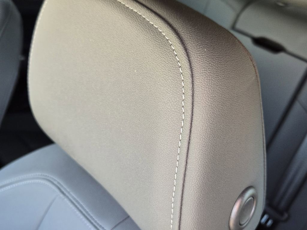 Certified 2025 Audi Q5 Premium Plus w/ Premium Plus image 17