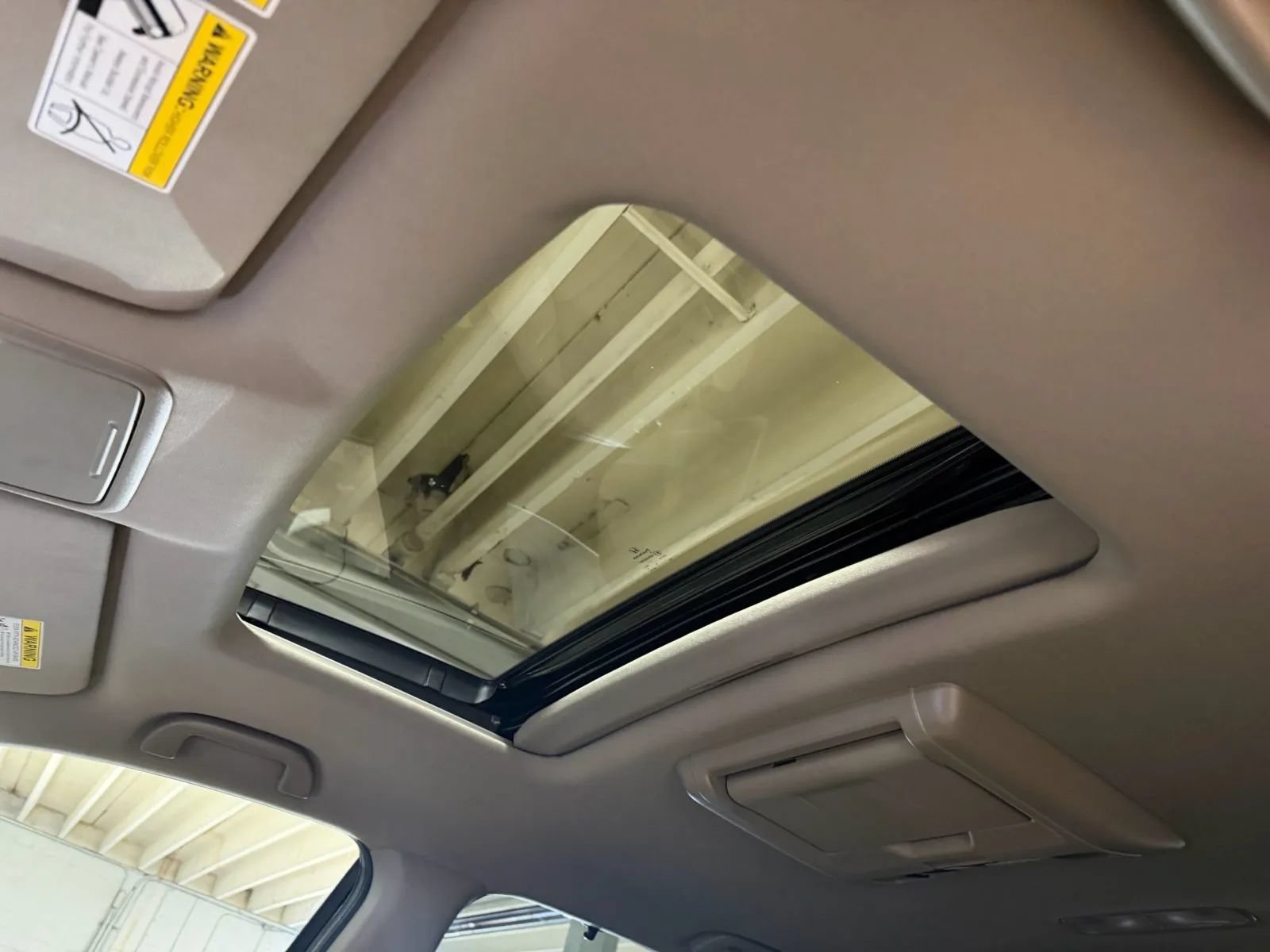 Used 2017 Honda Pilot Touring image 22