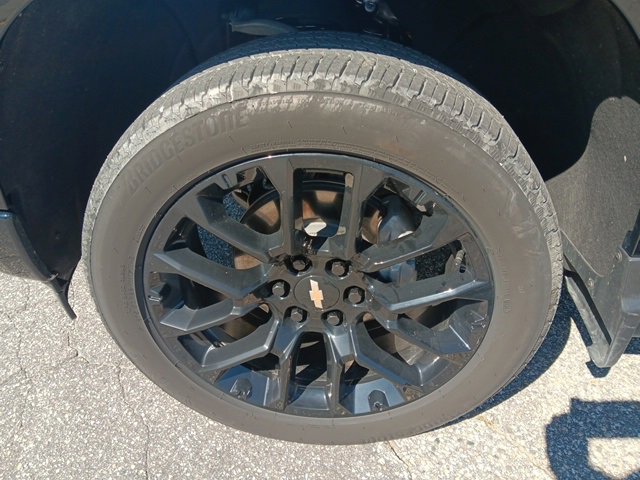 Used 2025 Chevrolet Silverado 1500 High Country w/ Midnight Edition image 5