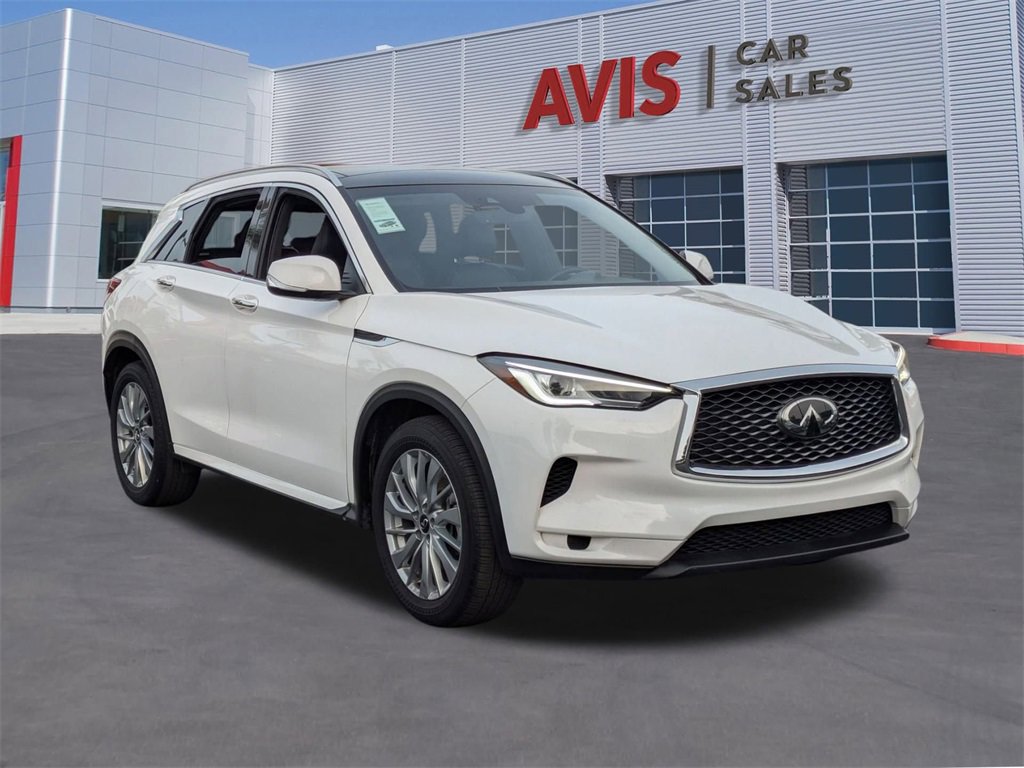 Used 2024 INFINITI QX50 Luxe image 3