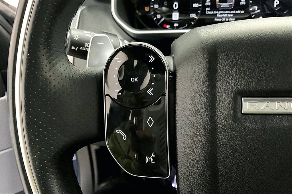 Used 2021 Land Rover Range Rover Sport HSE Dynamic image 11