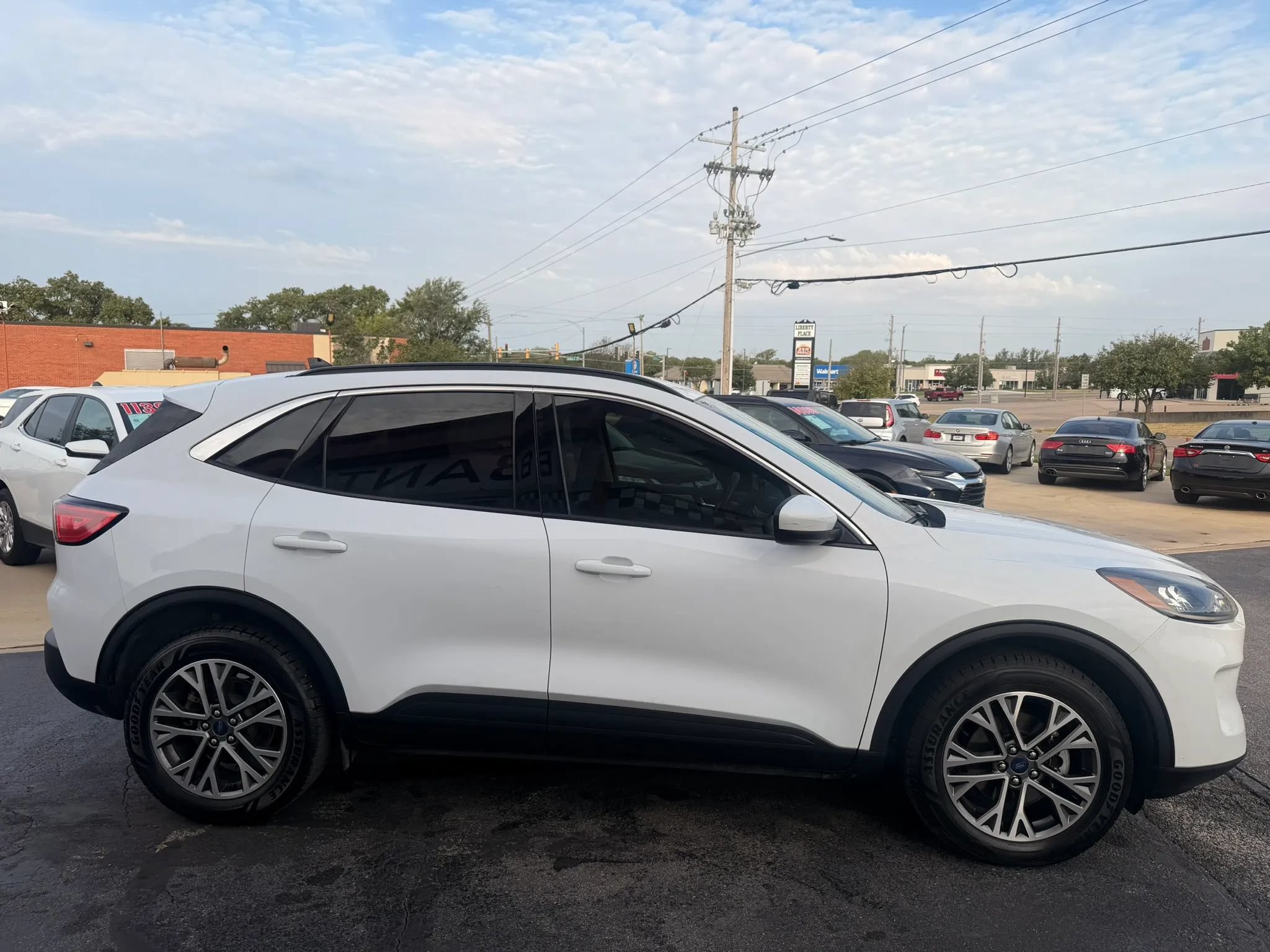 Used 2020 Ford Escape SEL AWD/4WD image 6