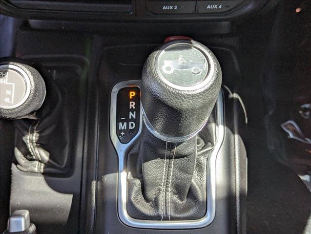 Used 2018 Jeep Wrangler Unlimited Sahara w/ Cold Weather Group image 12