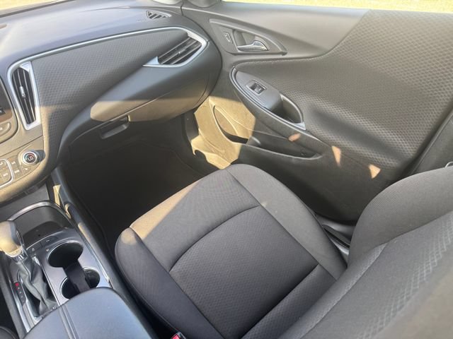 Used 2024 Chevrolet Malibu LT FWD image 25