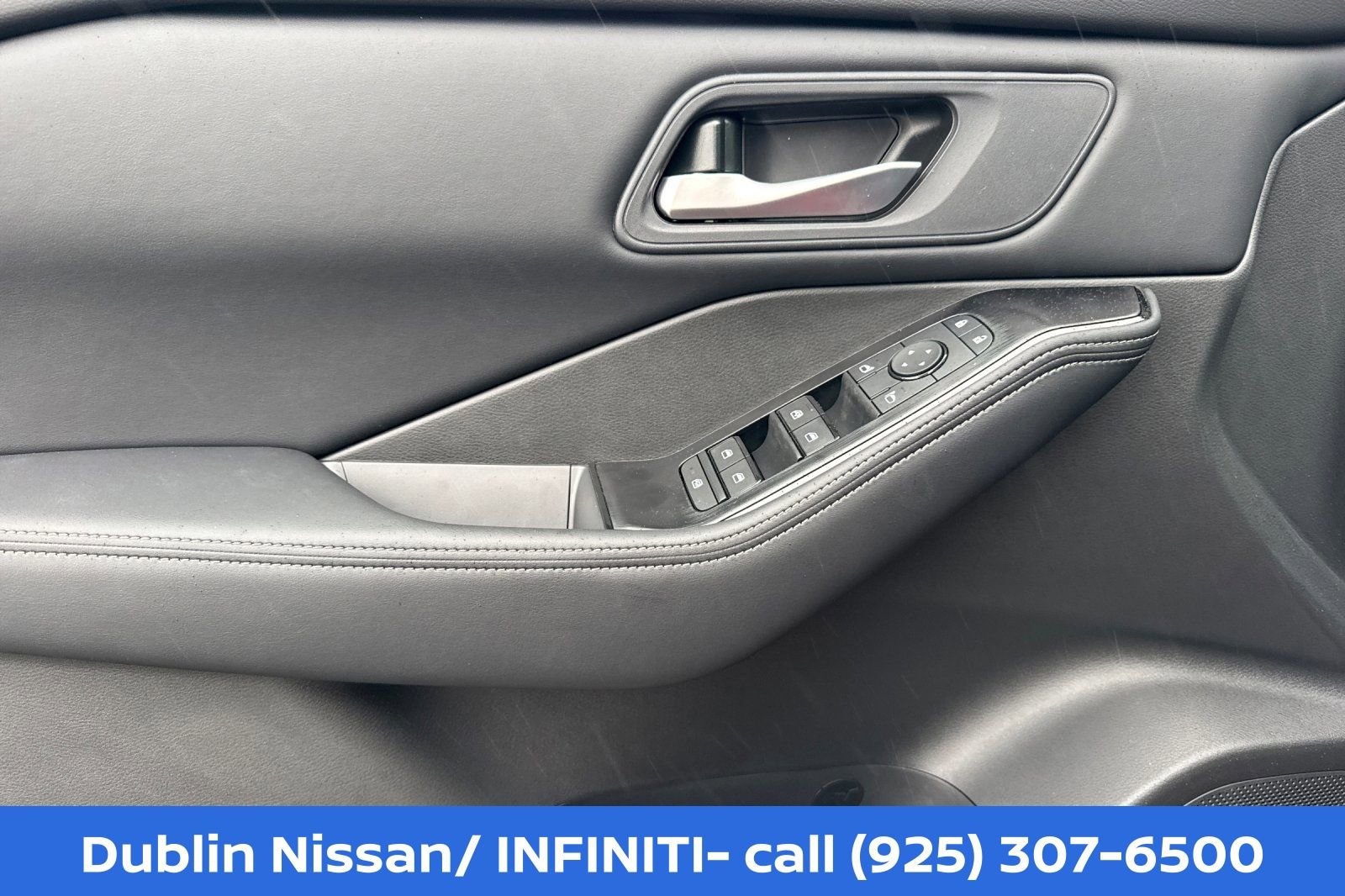 New 2026 Nissan Rogue SV FWD image 12