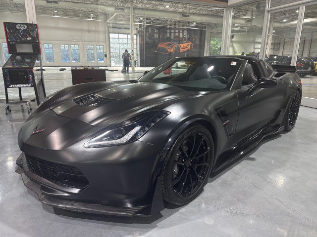 Used 2017 Chevrolet Corvette Grand Sport w/ Carbon Flash Badge Package RWD image 1