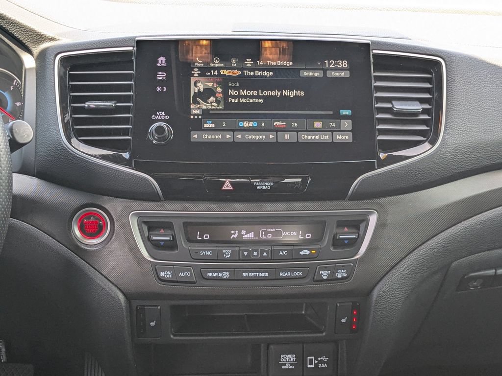 Used 2022 Honda Pilot TrailSport image 15