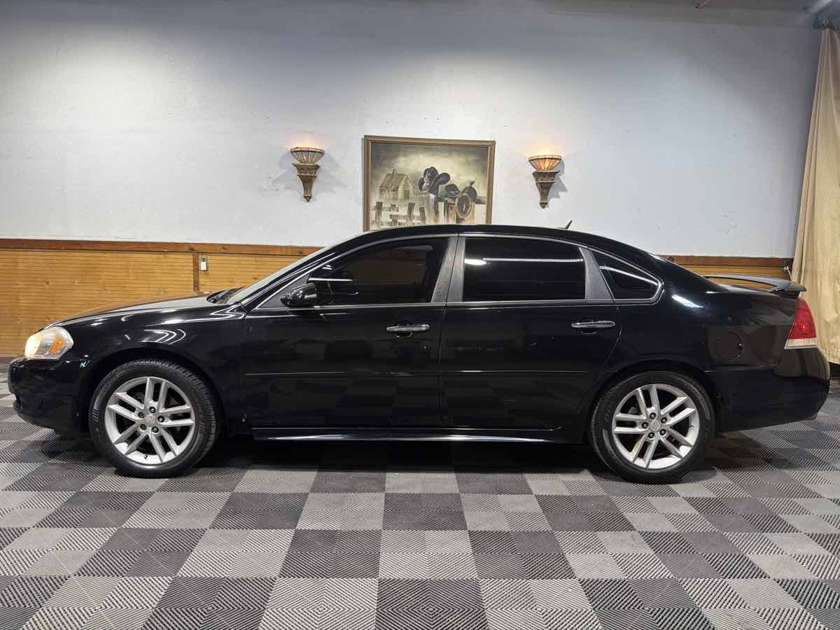 Used 2013 Chevrolet Impala LTZ FWD image 3