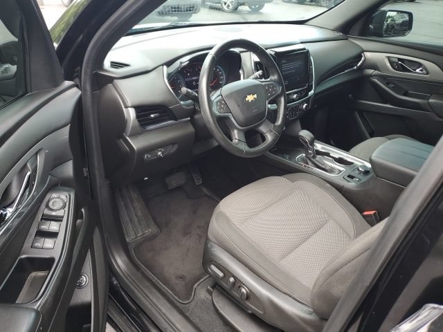Used 2023 Chevrolet Traverse LT AWD/4WD image 12