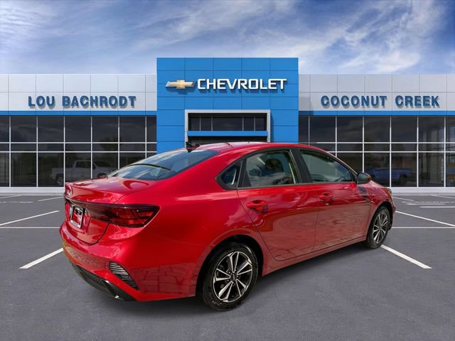 Used 2024 Kia Forte LXS FWD image 8