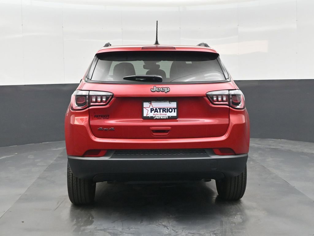 New 2026 Jeep Compass Latitude AWD/4WD image 4