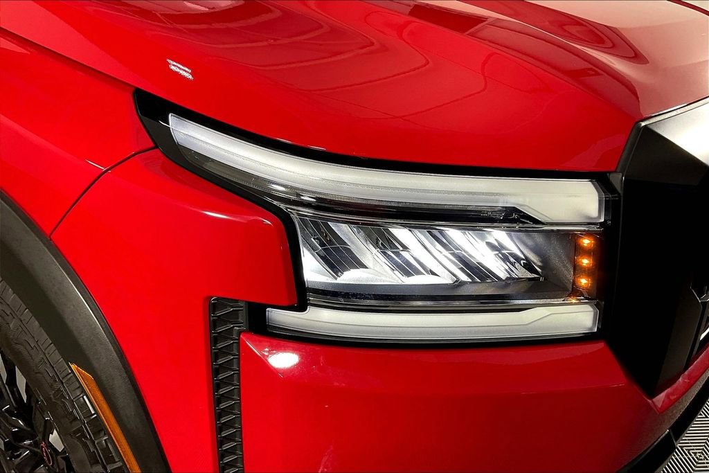 Used 2024 Nissan Frontier Pro-X w/ Pro Convenience Package image 40