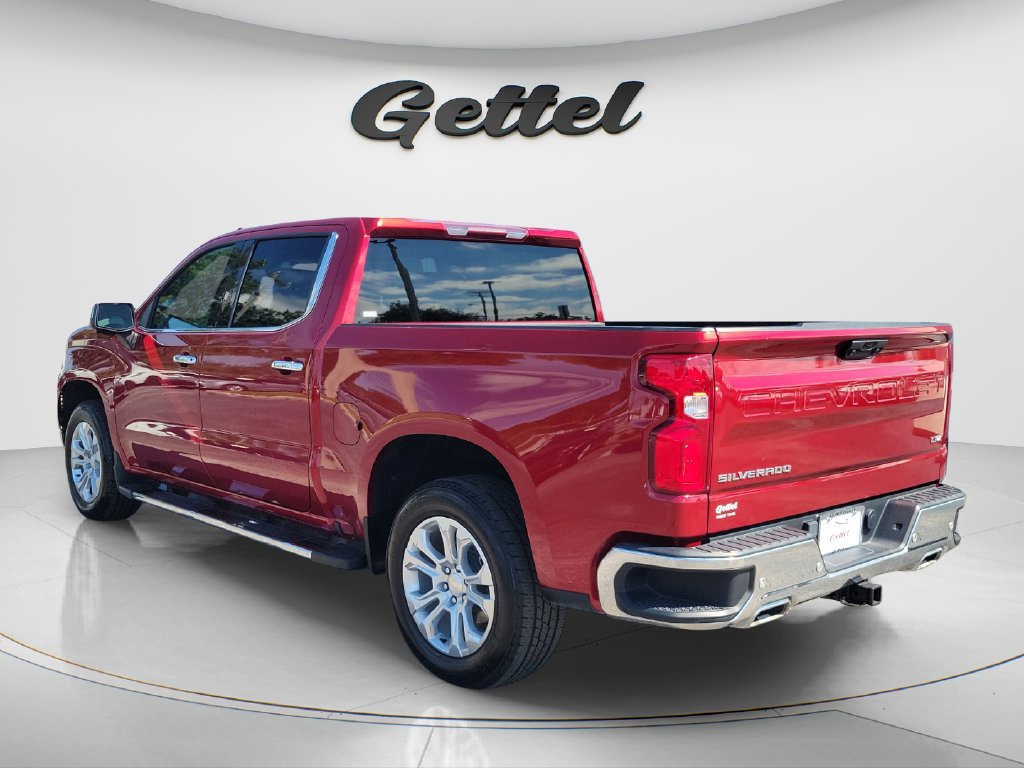 Used 2023 Chevrolet Silverado 1500 LTZ w/ Z71 Off-Road Package AWD/4WD image 7