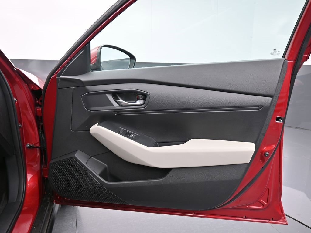 Certified 2024 Honda Accord LX image 38