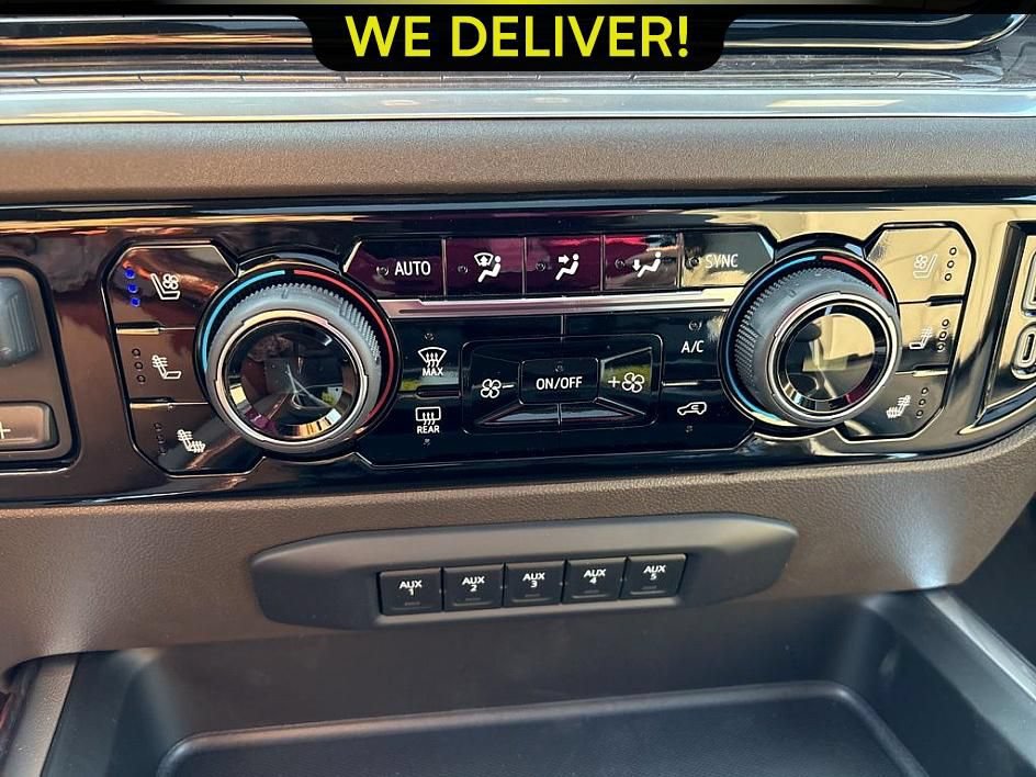 New 2025 Chevrolet Silverado 3500 LTZ w/ LTZ Premium Package AWD/4WD image 21