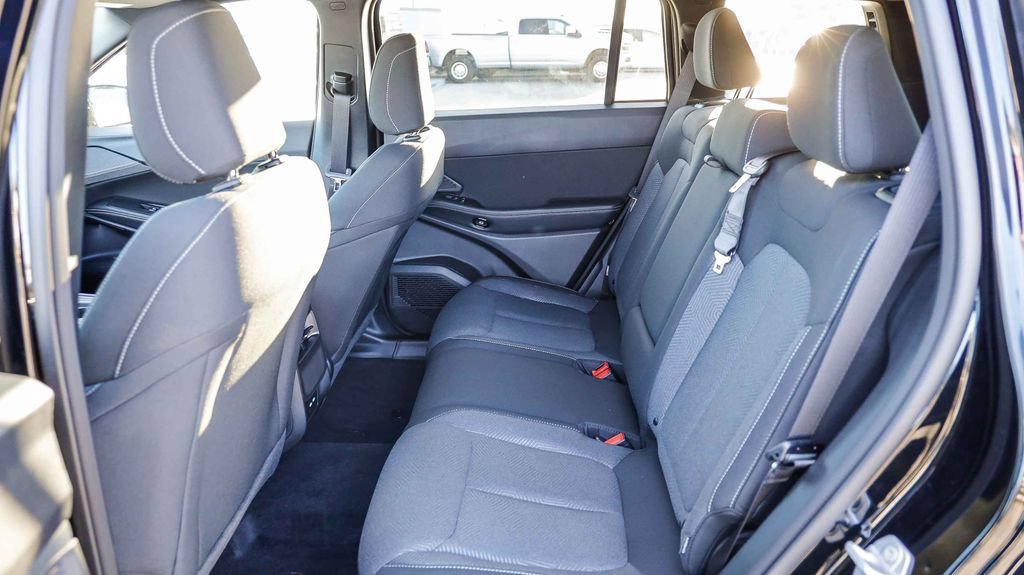 New 2026 Jeep Cherokee Laredo AWD/4WD image 23