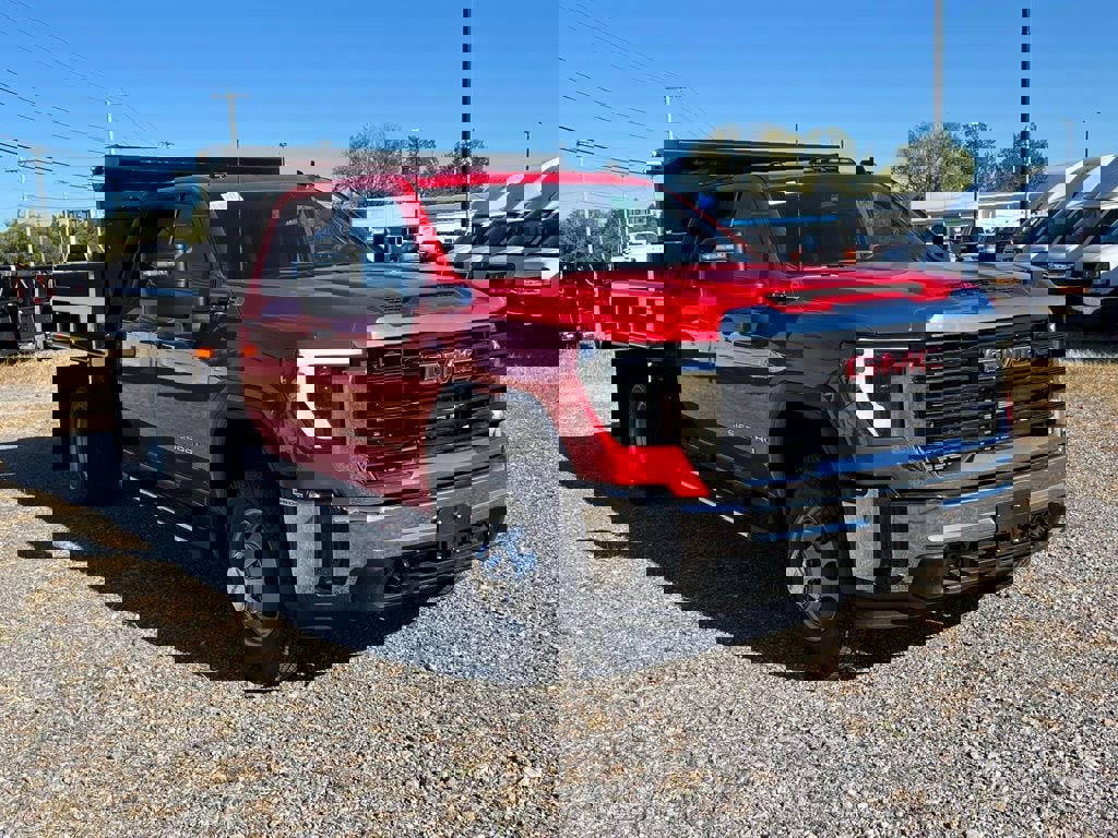 New 2025 GMC Sierra 3500 Pro w/ Convenience Package