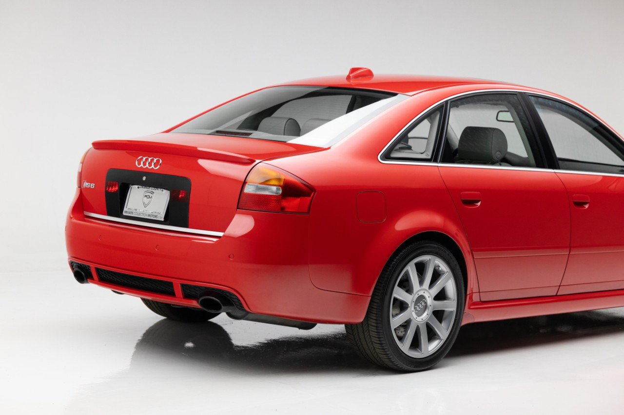Used 2003 Audi RS 6 AWD/4WD image 35