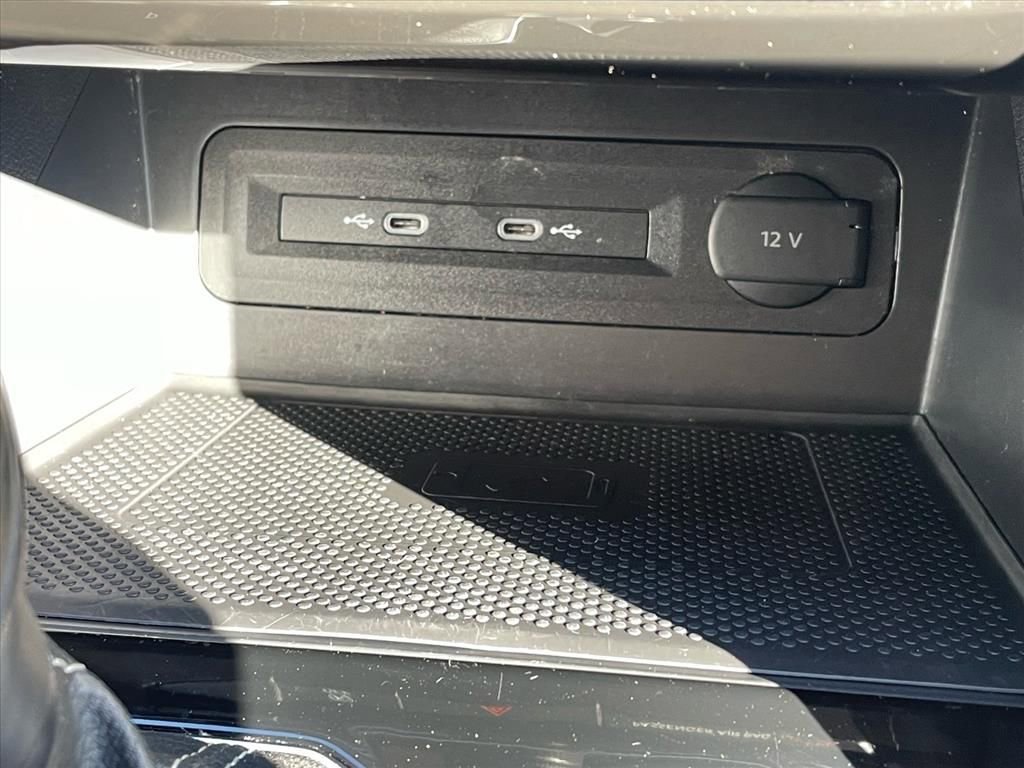 Used 2023 Volkswagen Atlas SEL image 12