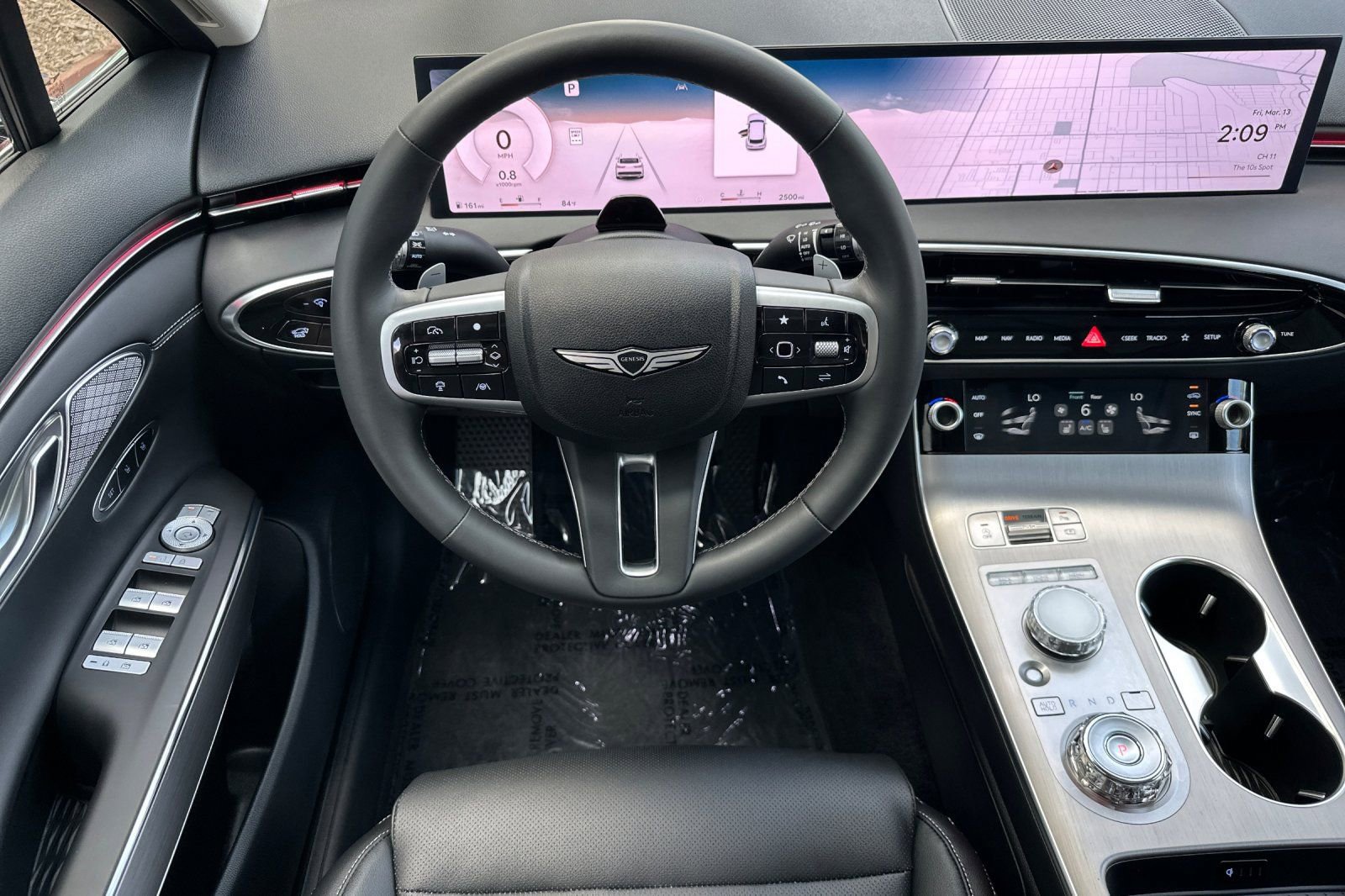 Used 2026 Genesis GV70 2.5T Select image 15