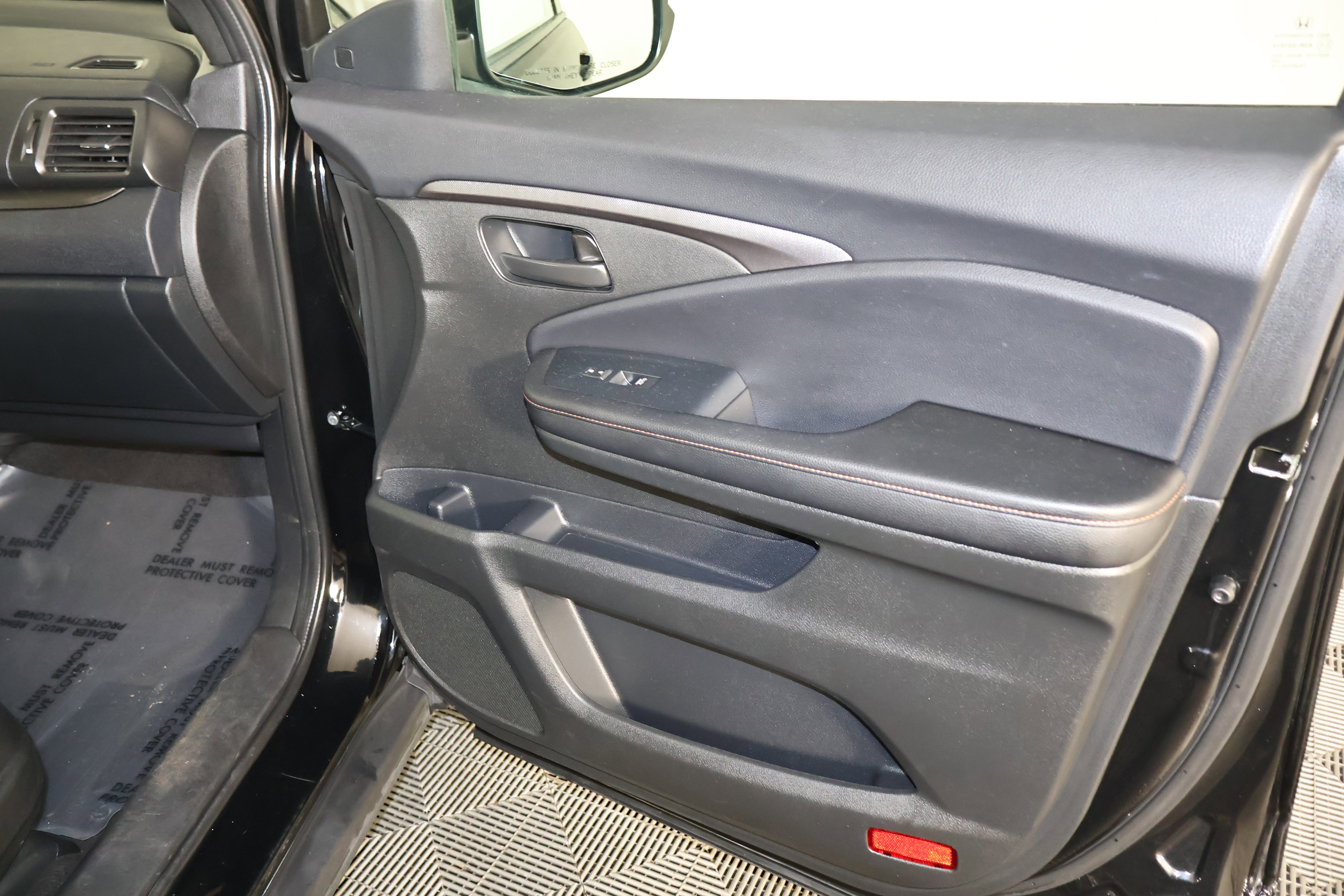 Used 2022 Honda Passport TrailSport image 41