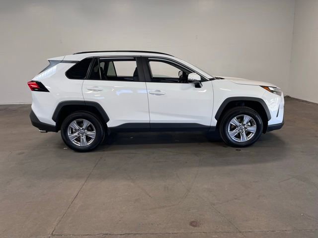 Used 2025 Toyota RAV4 XLE image 2