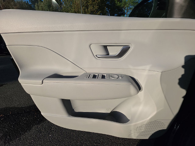 New 2026 Hyundai Kona SEL Premium FWD image 36