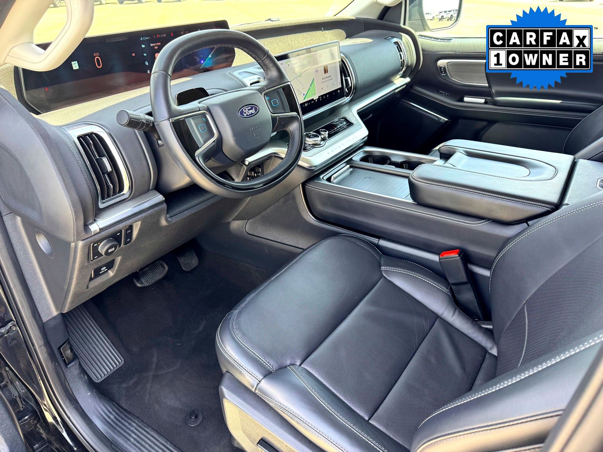 Used 2025 Ford Expedition Platinum AWD/4WD image 11