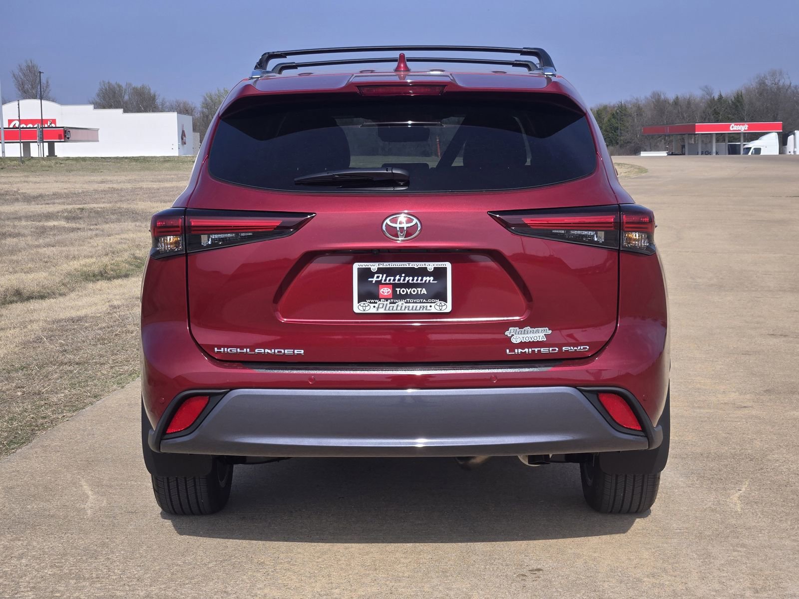 New 2026 Toyota Highlander Limited image 8