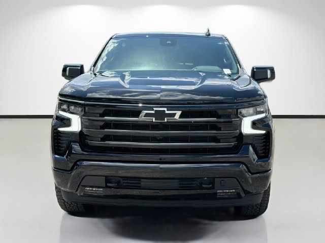 Used 2026 Chevrolet Silverado 1500 High Country w/ Midnight Edition RWD image 9