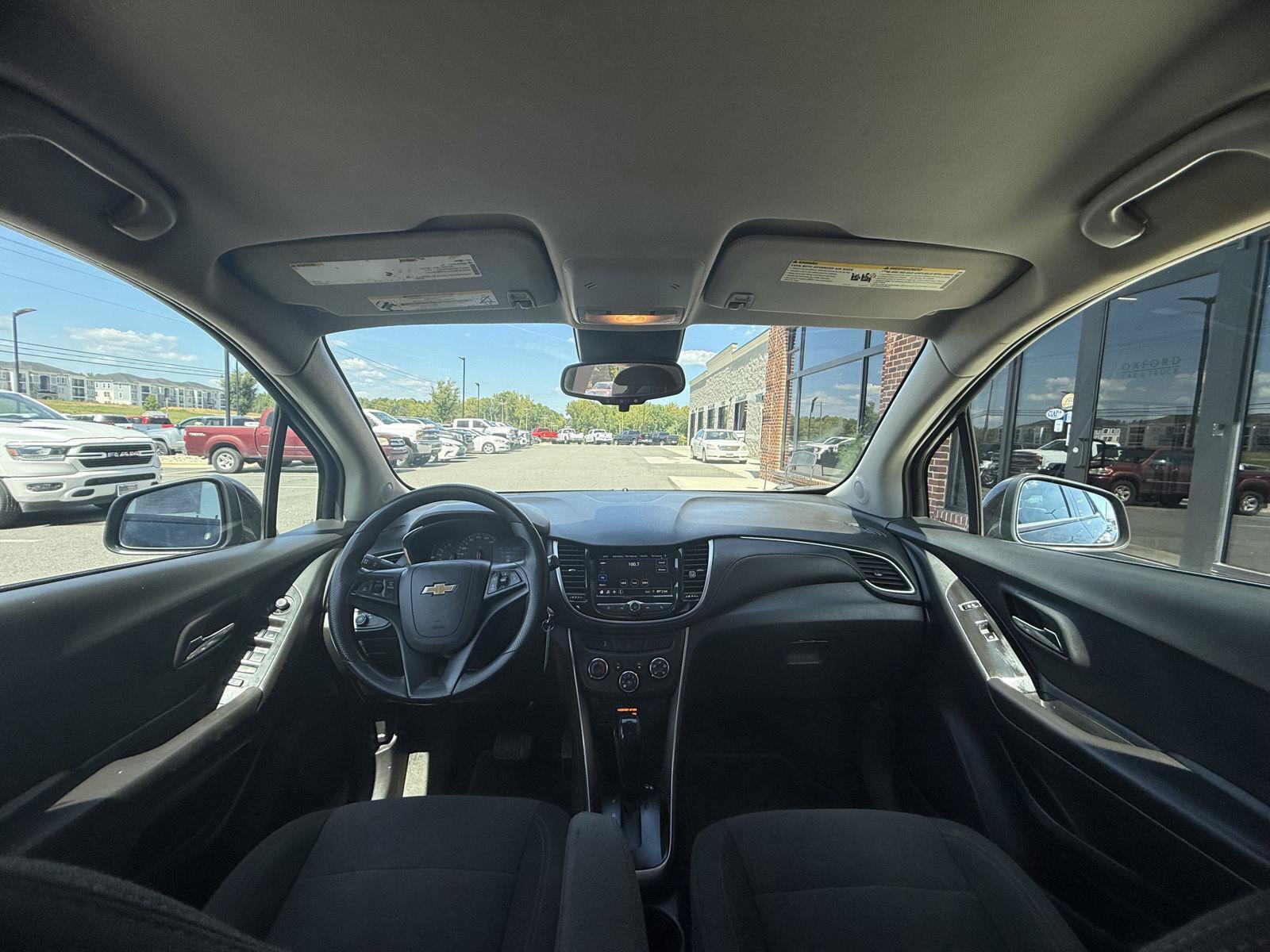 Used 2021 Chevrolet Trax LS w/ Tint and Cruise Package FWD image 15