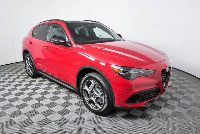 New 2026 Alfa Romeo Stelvio Sprint AWD/4WD image 33