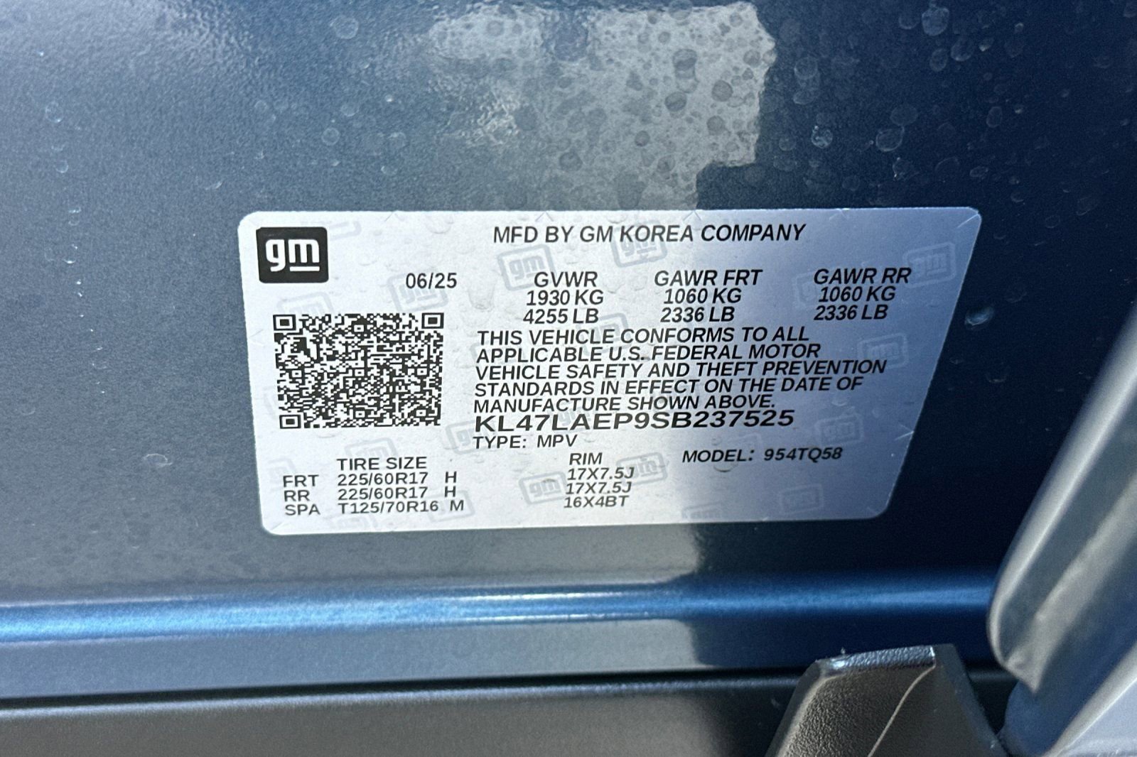 Certified 2025 Buick Envista Preferred FWD image 29