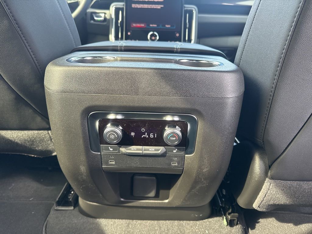 New 2026 GMC Yukon Elevation AWD/4WD image 23