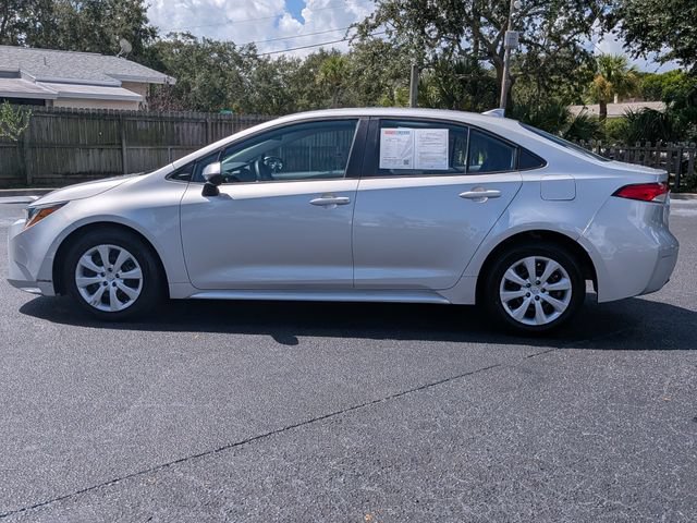 Used 2023 Toyota Corolla LE FWD image 6