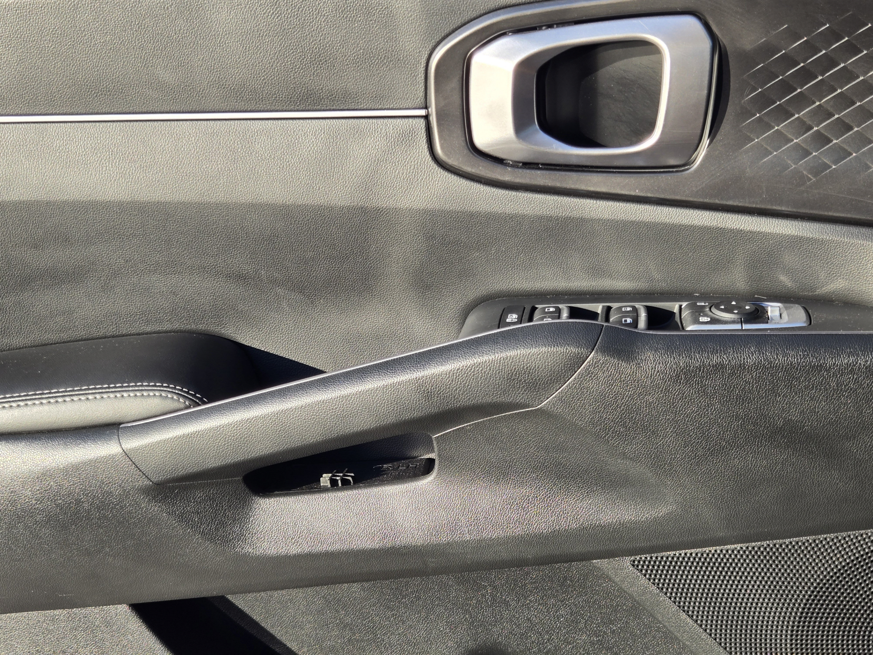 Used 2023 Kia Sorento EX w/ Panoramic Sunroof Package FWD image 25