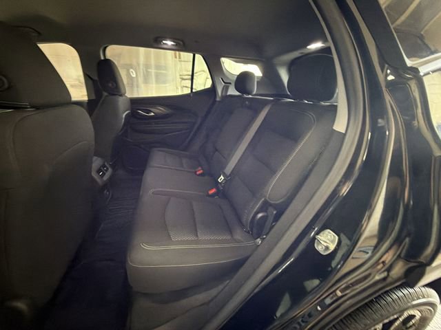 Used 2024 GMC Terrain SLE w/ Driver Convenience Package image 23