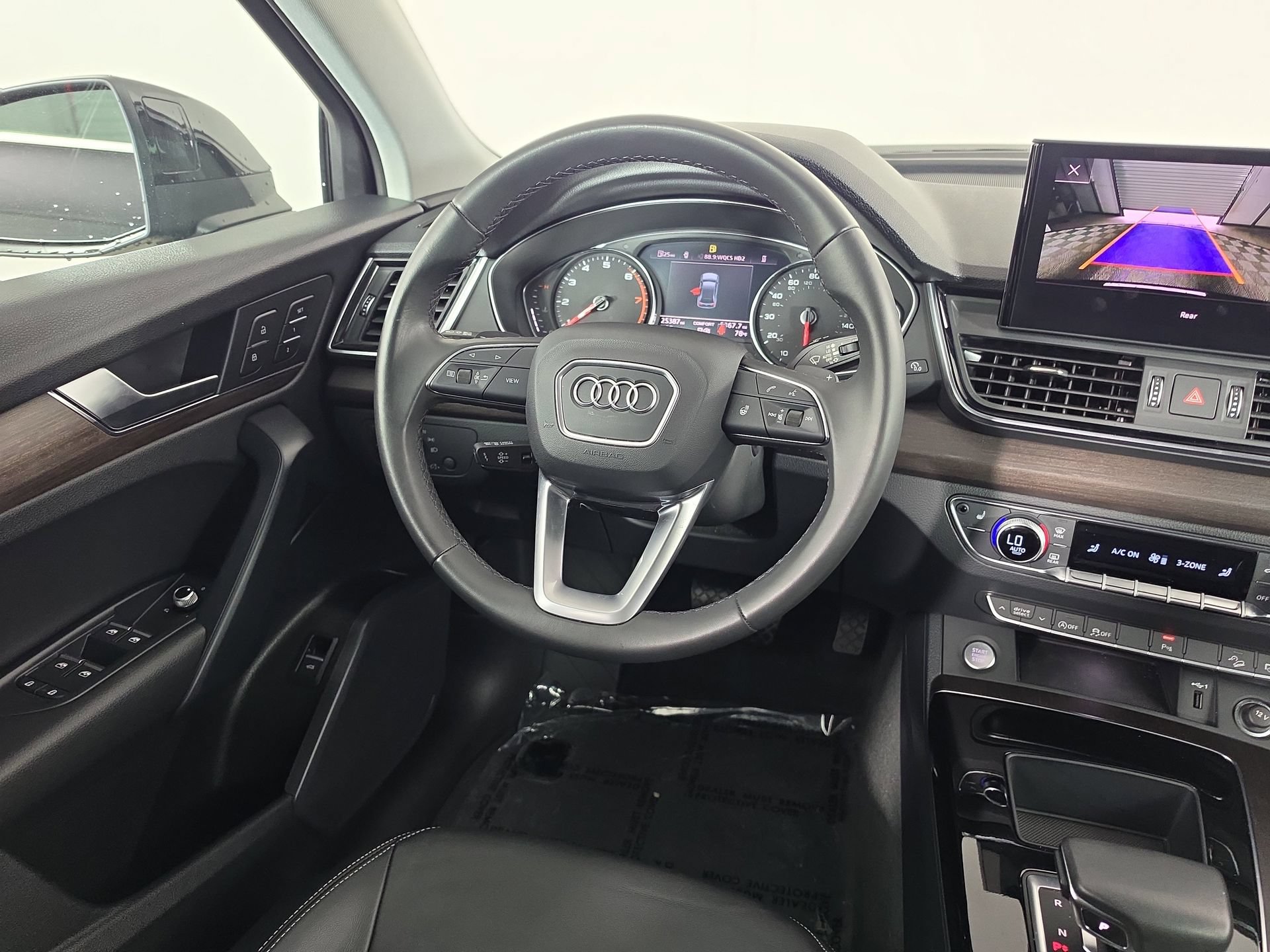 Certified 2023 Audi Q5 2.0T Premium w/ Convenience Package AWD/4WD image 36