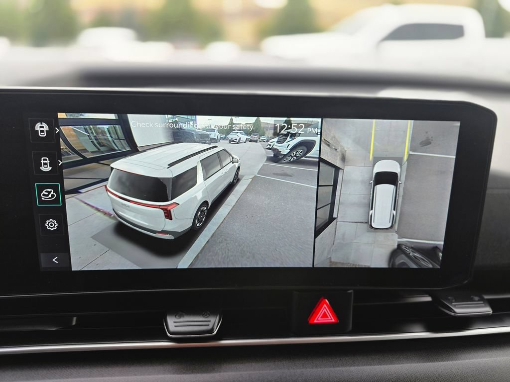 Certified 2026 Kia Carnival SX FWD image 26