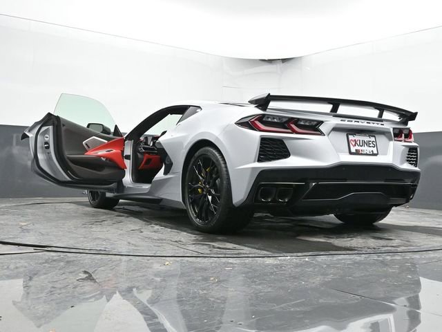 New 2026 Chevrolet Corvette Stingray Premium Cpe w/ Z51 Performance Package image 70